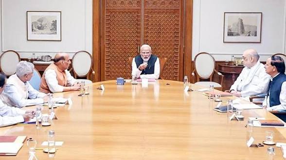 पश्चिम एशिया संघर्ष: मोदी ने ऊर्जा स्थिति की समीक्षा के लिए मंत्रिस्तरीय बैठक बुलाई