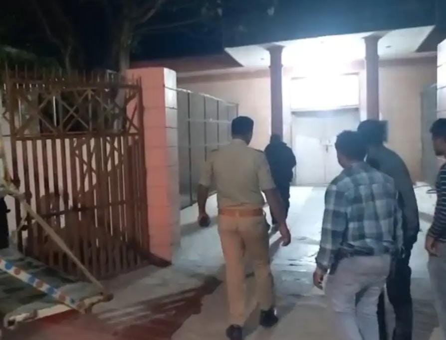 सड़क हादसे में युवक की मौत, मचा हड़कंप 