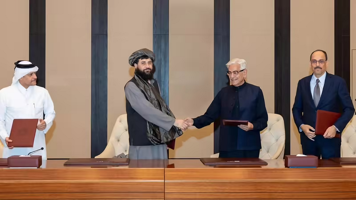 पाकिस्तान और अफगानिस्तान ने संघर्ष को ‘अस्थायी रूप से रोके जाने’ की घोषणा की