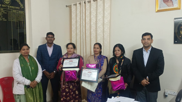 मतदाता सूची अद्यतन में उत्कृष्ट योगदान के लिए तीन बीएलओ सम्मानित