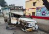 ट्रक की टक्कर से मैक्स सवार पति-पत्नी घायल