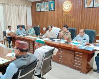 प्राइवेट खाद विक्रेताओं द्वारा 100 रुपए महंगी खाद बेचने पर डीएम ने जताई नाराजगी, मुकदमा दर्ज करने के आदेश