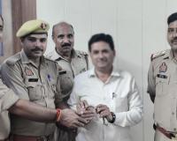 पुलिस की त्वरित कार्रवाई दो घंटे में गुम हुए ढाई तोला सोना मालिक लौटाया