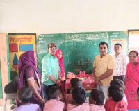  दीपावली को लेकर प्राथमिक विद्यालय गढ़ी तारा हुआ पेंटिंग प्रतियोगिता का आयोजन