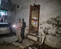 महिला ने कुल्हाड़ी से बेटी पर हमला किया, पुलिस को मानव बलि का मामला होने का संदेह