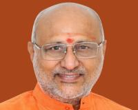 उपराष्ट्रपति राधाकृष्णन ने नक्सलियों से हथियार डालने की अपील की