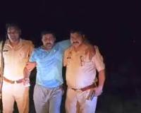 उप्र : गोकशी मामले में वांछित व्यक्ति मुठभेड़ के बाद गिरफ्तार