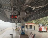 पीपलसाना रेलवे स्टेशन के निर्माण कार्य में हो रही लापरवाही, सुरक्षा और गुणवत्ता की अनदेखी 