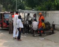 डीआरएम के दौरे में हटते हैं ठेले, बाद में लौट आता है अवैध कारोबार!