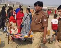 कार्तिक पूर्णिमा पर श्रद्धालुओं ने लगाई डुबकी, सुरक्षा के पुख्ता इंतजाम