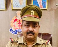 गवाही से नदारद थानाध्यक्ष टूण्डला पर अदालत सख्त, गिरफ्तारी वारंट जारी