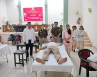पुलिसकर्मियों ने किया रक्तदान, मानवता की मिसाल