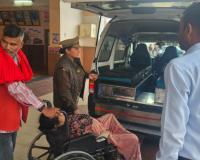 रेलवे स्टेशन पर बेहोश होकर गिरी महिला, जीआरपी पुलिस तत्परता से बची जान 