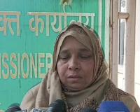 नाम बदलकर किन्नर का पेशा, पीड़ित महिला ने डीआईजी से की शिकायत 