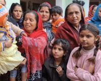 रात-दिन काम करता रहा, फिर भी लक्ष्य हासिल नही कर पाया, रात मुश्किल से कटती है.. मृतक सर्वेश