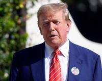 ट्रंप के भाषण के संपादन को लेकर आलोचना के बाद बीबीसी प्रमुख ने इस्तीफा दिया