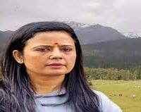 ओडिशा में पुलिस ने बंगाल से आए प्रवासी मजदूरों को जबरन घर छोड़ने पर मजबूर किया : महुआ मोइत्रा