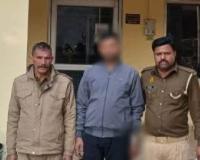 अवैध चरस की तस्करी करने के दो आरोपियों को पकड़ा 