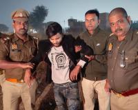 पॉक्सो मामले में वांछित शानू मुठभेड़ में गिरफ्तार, तमंचा बरामद