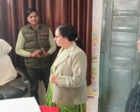 सीएमओ ने किया सामुदायिक स्वास्थ्य केंद्र का निरीक्षण 