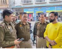 गोविंद नगर में कृष्णा कम्युनिकेशन मोबाइल शॉप में छोड़ो ने घुसकर आधे मिनट में 5 लाख के मोबाइल फोन चुराए 