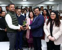 स्ट्रेस मैनेजमेंट में परिवार का संग अनमोल: प्रो. एनके सिंह