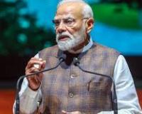 प्रधानमंत्री मोदी परियोजनाओं के उद्धाटन के लिए कोलकाता पहुंचे, सिंगुर में रैली को संबोधित करेंगे