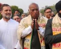 राहुल ने राष्ट्रपति के ‘ऐट होम’ कार्यक्रम में ‘गमोसा’ नहीं पहनकर पूर्वोत्तर का अपमान किया: शाह