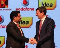 वोडाफोन आइडिया अगले तीन वर्षों में 45,000 करोड़ रुपये का निवेश करेगी : सीईओ