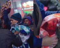 कम्बल वितरण : मुरादाबाद रेलवे स्टेशन सहित कई स्थानों पर गरीबों को मिली राहत 