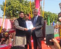 पुलिस लाइन में समाजसेवी शहजाद खान का सम्मान