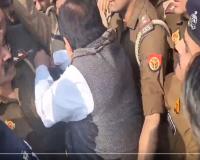 वह मानसिक रूप से कमजेार : राम मंदिर में हिरासत में लिए गए कश्मीरी व्यक्ति के परिवार ने कहा