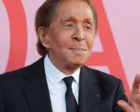 मशहूर फैशन डिजाइनर वैलेंटिनो का 93 वर्ष की आयु में निधन