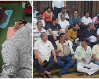 आबकारी मंत्री के इस्तीफे की मांग को लेकर कर्नाटक विधानसभा परिसर में विपक्ष का रातभर प्रदर्शन