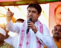 युवा कांग्रेस ने अपने पदाधिकारियों की रिहाई की मांग करते हुए सत्याग्रह किया