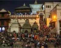 नेपाल में महाशिवरात्रि पर पशुपतिनाथ मंदिर में हजारों श्रद्धालुओं की भीड़ उमड़ी