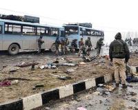 ममता, अभिषेक ने पुलवामा हमले में जान गंवाने वाले सीआरपीएफ जवानों को श्रद्धांजलि दी