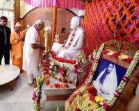 प्रधानमंत्री मोदी ने स्वामी रामकृष्ण परमहंस को श्रद्धांजलि दी
