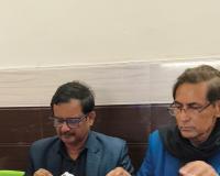 खाद्य विभाग की सैंपलिंग कार्रवाई, कई प्रतिष्ठानों से लिए गए नमूने