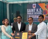 शिकोहाबाद के सेंट के.एस. पब्लिक स्कूल में द्वितीय वार्षिकोत्सव धूमधाम से आयोजित