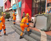 भूकंप से बचाव के लिए आयोजित हुई मॉक ड्रिल, लोगों ने जाना भूकंप के दौरान बचाव के तरीके 