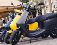 ओला इलेक्ट्रिक का ‘होली महोत्सव’, रोडस्टर श्रृंखला की कीमत 79,999 रुपये से शुरू