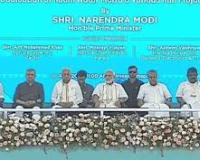 प्रधानमंत्री मोदी ने केरल में 10,000 करोड़ रुपये से अधिक की परियोजनाओं का उद्घाटन किया