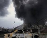 ईरान के तेल संयंत्रों पर हमलों के बाद ‘काली बारिश’ से जनता को खतरा