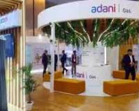 अदाणी-टोटल गैस ने कुछ औद्योगिक ग्राहकों के लिए गैस की कीमत घटाई
