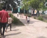 खैरगढ़ क्षेत्र के नगला हिम्मत प्राथमिक विद्यालय में शिक्षा व्यवस्था पर उठे सवाल