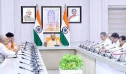 मुख्यमंत्री योगी ने की मेट्रो रेल परियोजनाओं की समीक्षा की