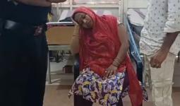 जेवर मांगने पर महिला पर हमला