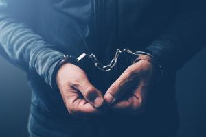 महिलाओं से अभद्रता करने वाले युवक को किया गिरफ्तार