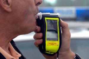 कोलकाता पुलिस शराब पीकर गाड़ी चलाने पर रोक के लिए अत्याधुनिक ‘ब्रेथ एनालाइजर’ का इस्तेमाल करेगी